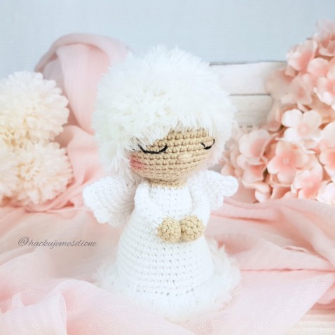 Háčkovanie Dione design - Anjeliky Athelasky biele