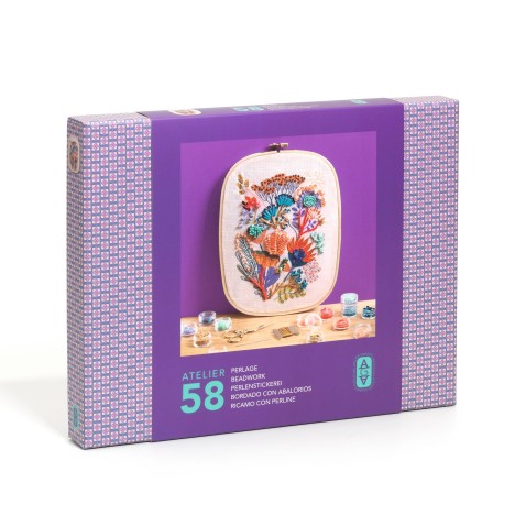 Atelier 58 – Korálikové vyšívanie pre tínedžerov aj dospelých – kvetina