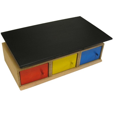 Drevená garáž pre 3 autíčka